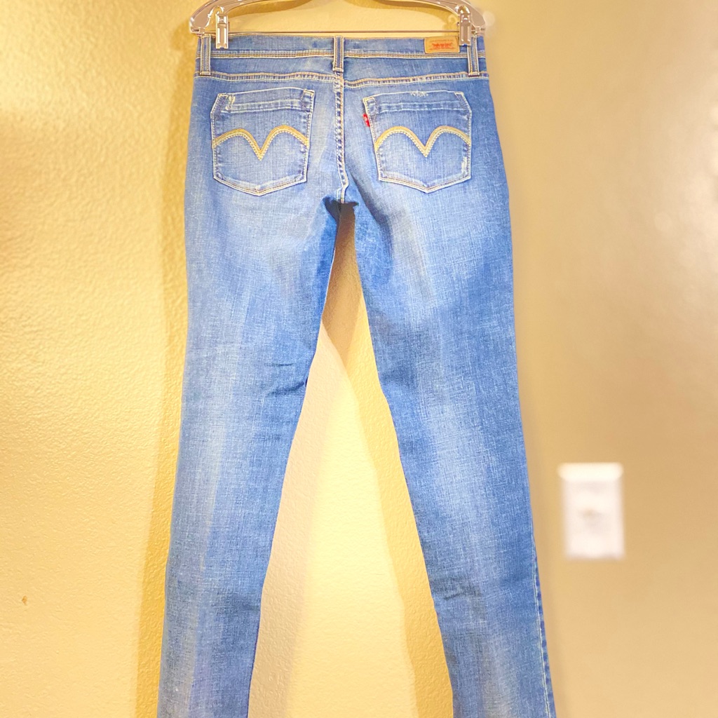 Levis!!!